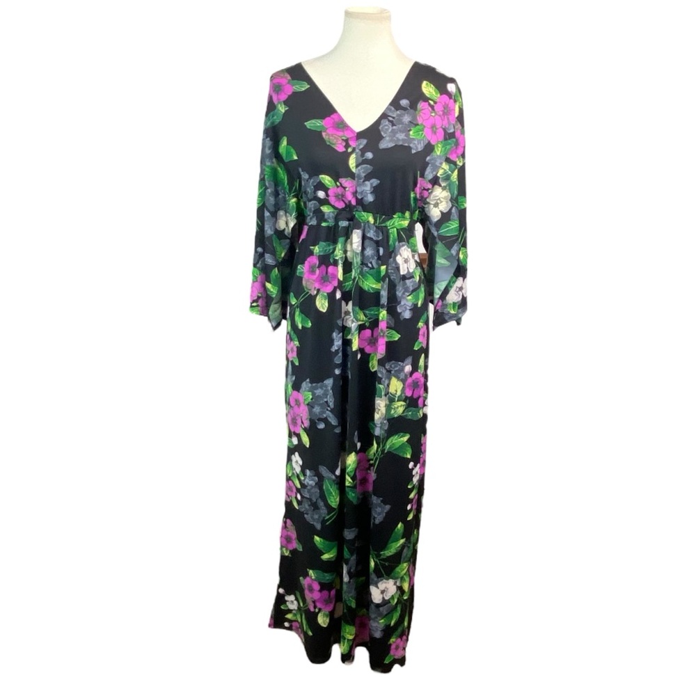 Woman’s Antthony long floral stretchy dress size M